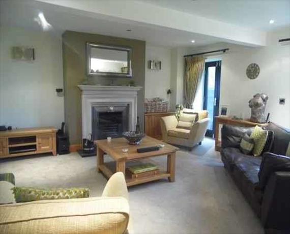 4 Bedroom Barn Conve...